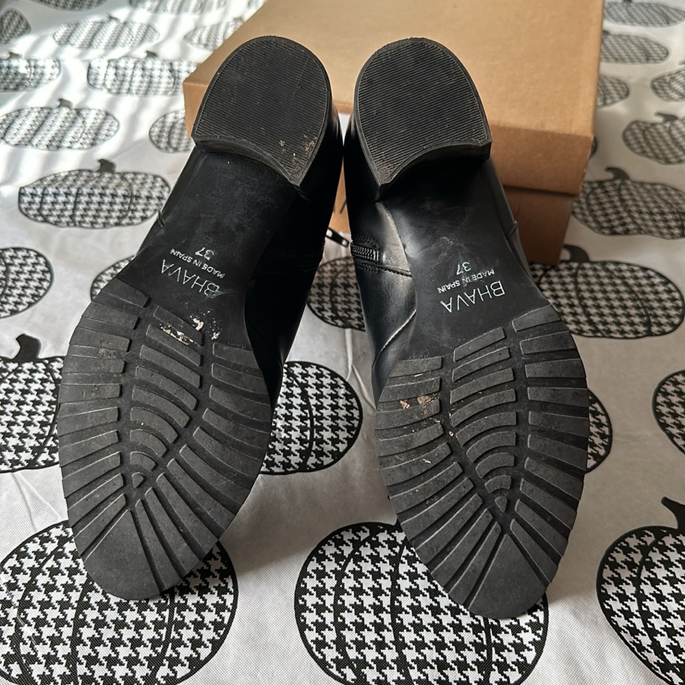 Bhava Patti Ankle Boot - Picture 5 of 8